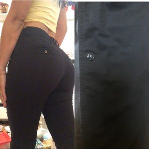 Authentic lulu lemon size 4 dress pant jeggings